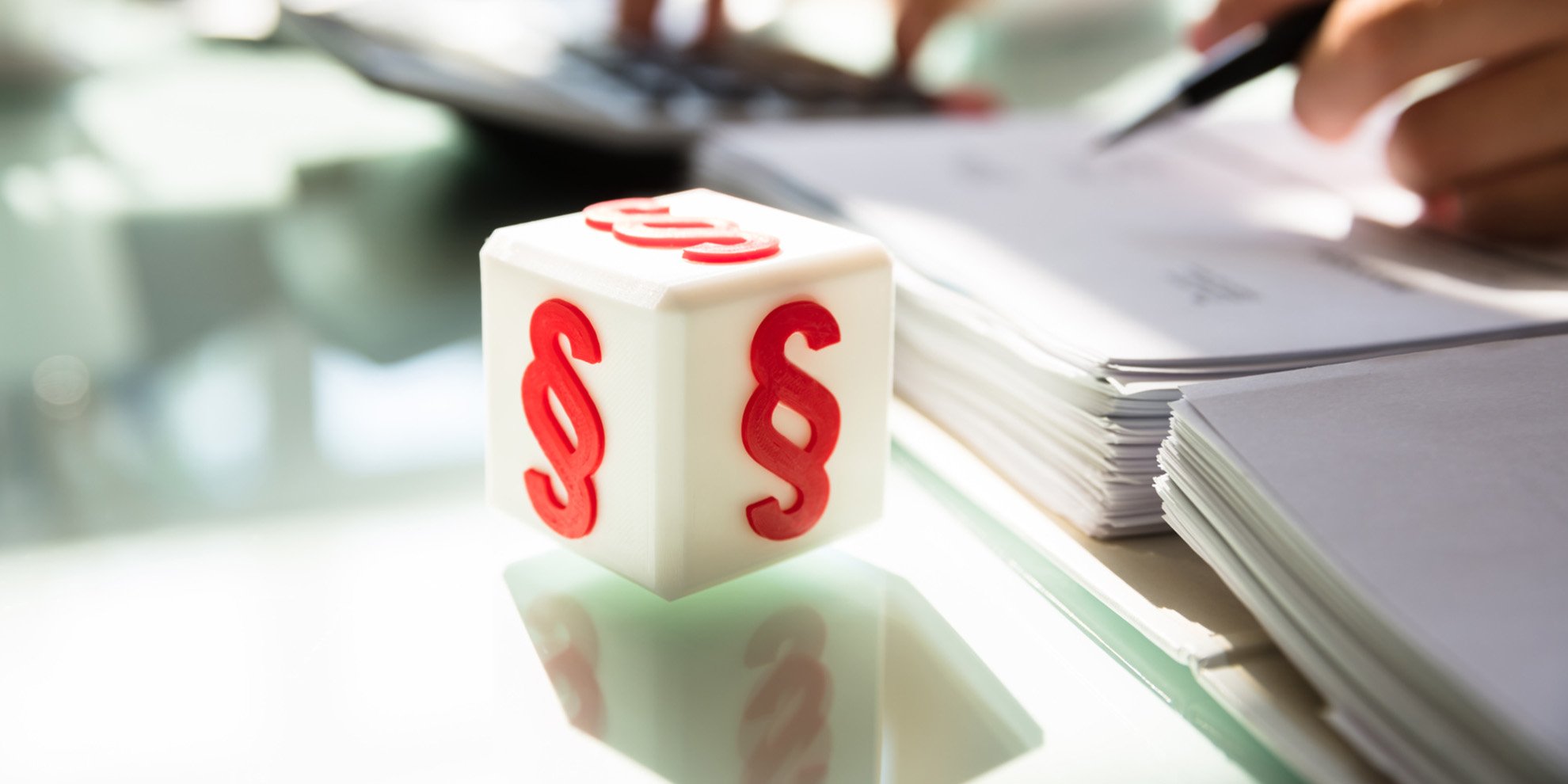 Terning med paragraftegn